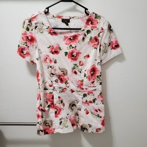 Jaanuu floral top